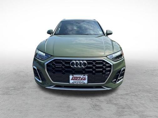 2025 Audi Q5 45 S line quattro Premium