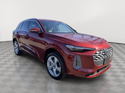 2025 Audi Q5 2.0T quattro Premium