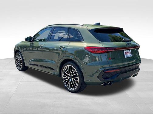 Green Metallic 2026 Audi SQ5 3.0T Premium Plus