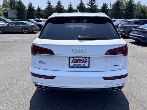 2022 Audi Q5 45 S line quattro Premium