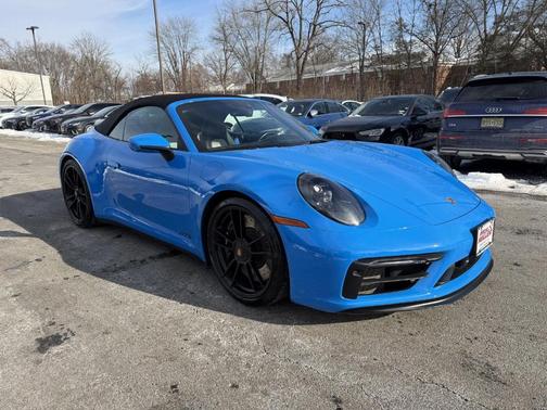 2023 Porsche 911 Carrera GTS