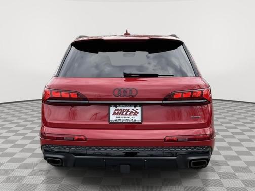2026 Audi Q7 55 Premium
