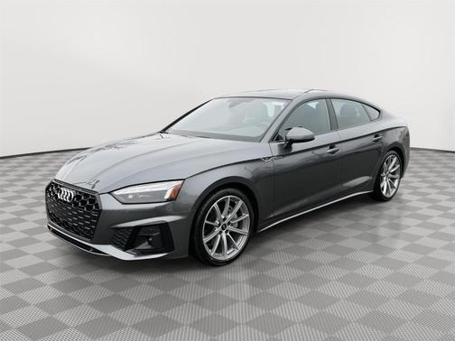 Daytona Gray Pearl Effect 2025 Audi A5 Sportback S line Premium
