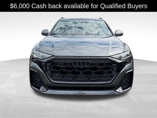 Daytona Gray Pearl 2026 Audi Q8