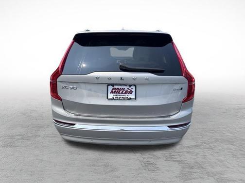 2023 Volvo XC90 B6 Plus 6-Seater