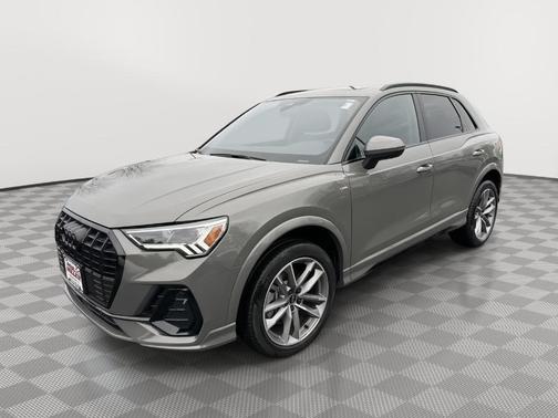 2023 Audi Q3 45 S line Premium Plus