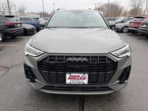 2023 Audi Q3 45 S line Premium Plus