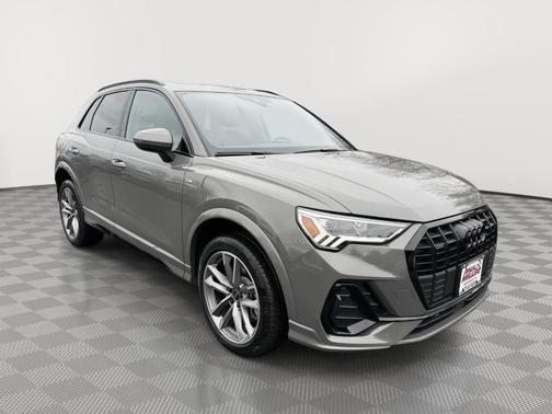 2023 Audi Q3 45 S line Premium Plus