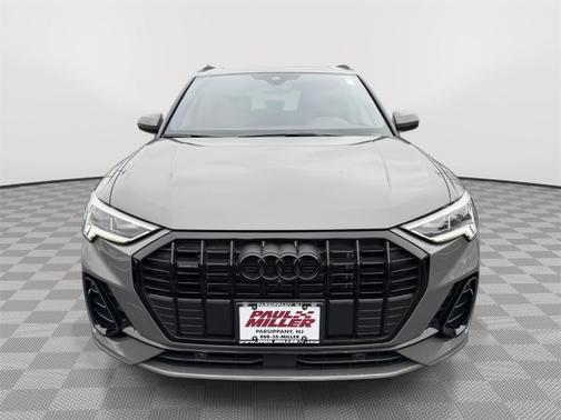 2023 Audi Q3 45 S line Premium Plus