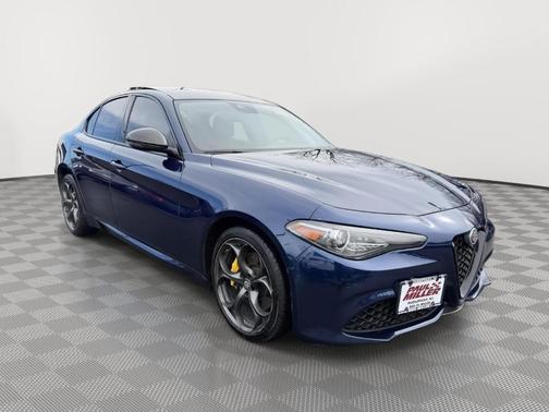 2017 Alfa Romeo Giulia Ti