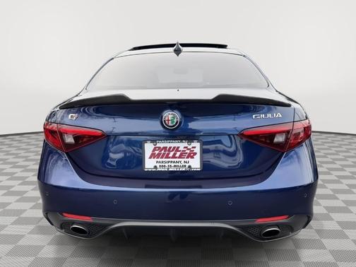 2017 Alfa Romeo Giulia Ti