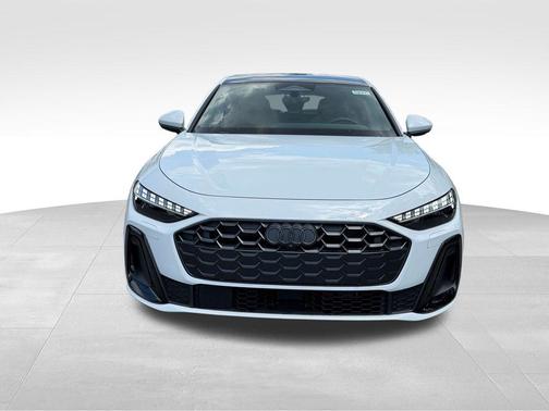 Glacier White Metallic 2026 Audi A5
