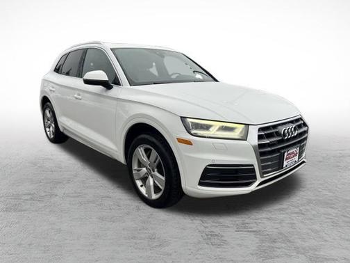 2018 Audi Q5 2.0T Premium Plus
