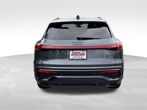 Tambora Flame 2026 Audi Q5