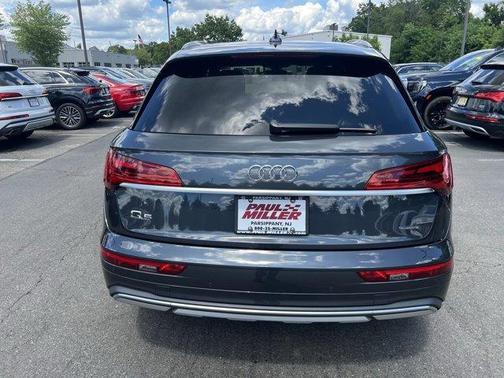 2021 Audi Q5 45 Premium
