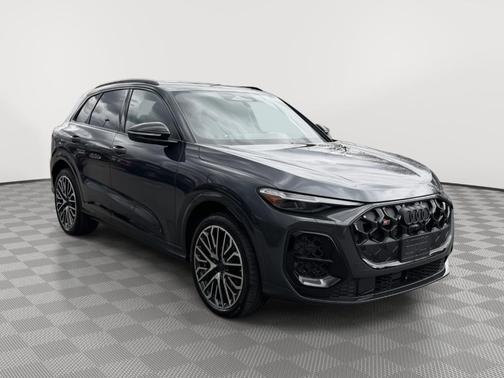 Tambora Flame 2026 Audi SQ5 3.0T Premium Plus