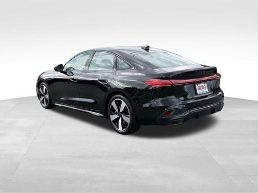 Mythos Black Metallic 2026 Audi A5