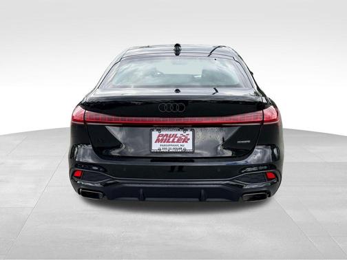 Mythos Black Metallic 2026 Audi A5