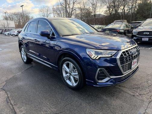 2023 Audi Q3 45 S line Premium