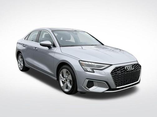 Florett Silver Metallic 2023 Audi A3 40 Premium