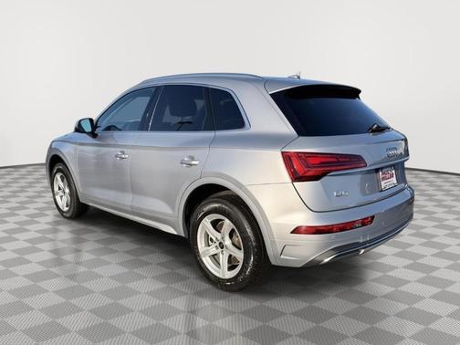 2023 Audi Q5 40 Premium