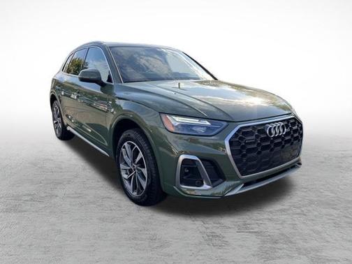 2022 Audi Q5 45 S line quattro Premium