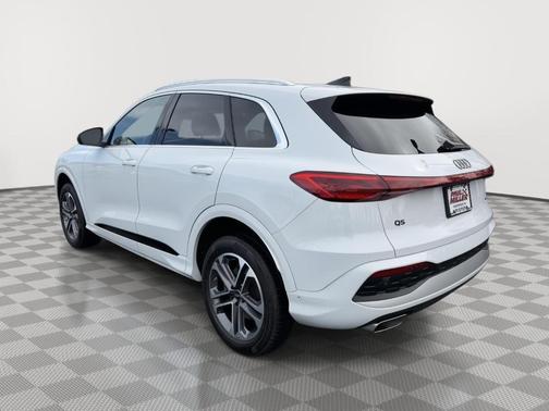 2025 Audi Q5 2.0T quattro Premium
