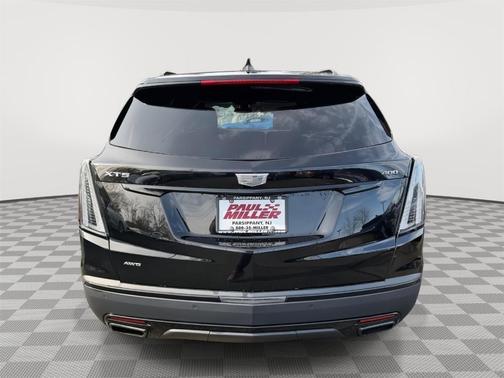 2022 Cadillac XT5 Sport