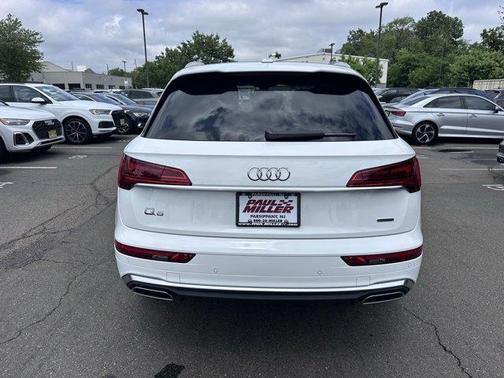 2024 Audi Q5 45 S line quattro Premium