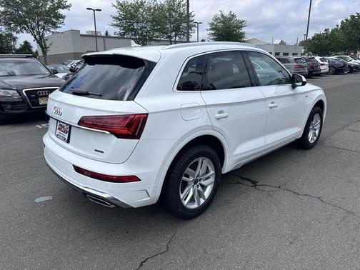 2024 Audi Q5 45 S line quattro Premium