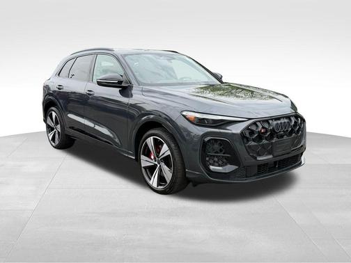 Tambora Flame 2026 Audi SQ5 3.0T Premium Plus