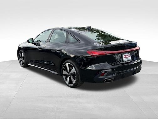 Mythos Black Metallic 2026 Audi A5
