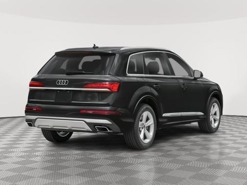 2026 Audi Q7 45 Premium