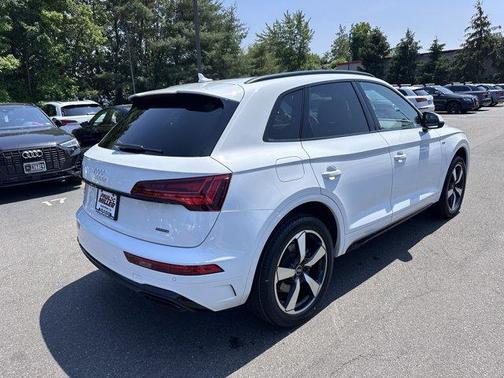 2022 Audi Q5 45 S line quattro Premium