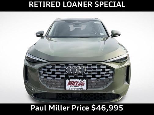 District Green Metallic 2025 Audi Q5 2.0T quattro Premium