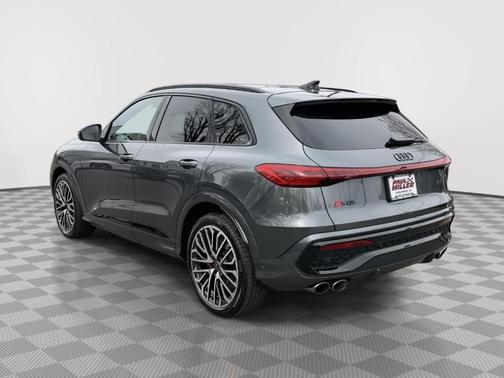 Daytona Gray Metallic 2026 Audi SQ5 3.0T Premium Plus