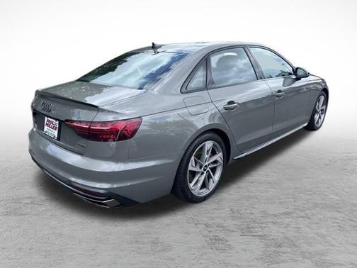 2024 Audi A4 45 S line quattro Premium