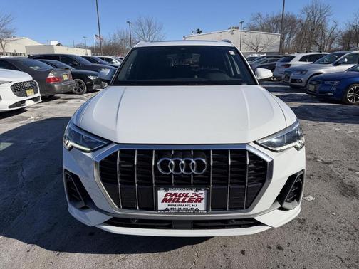 2023 Audi Q3 45 S line Premium Plus