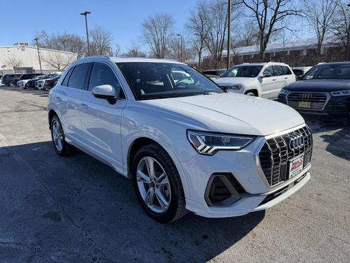2023 Audi Q3 45 S line Premium Plus