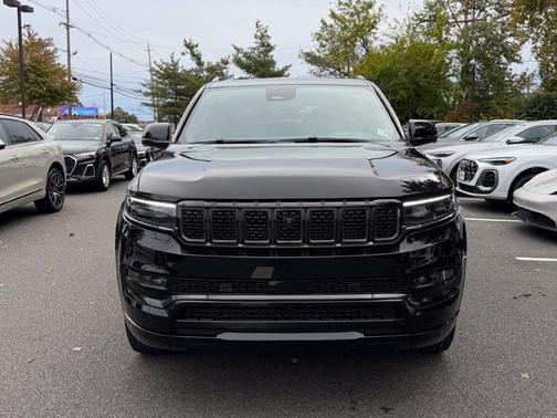 Diamond Black 2024 Jeep Grand Wagoneer Series II