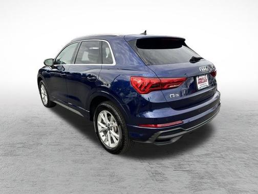 2025 Audi Q3 45 S line Premium