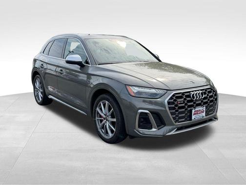 Chronos Gray Metallic 2023 Audi SQ5 3.0T Prestige