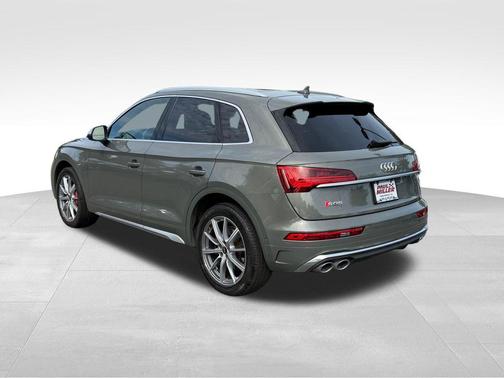 Chronos Gray Metallic 2023 Audi SQ5 3.0T Prestige