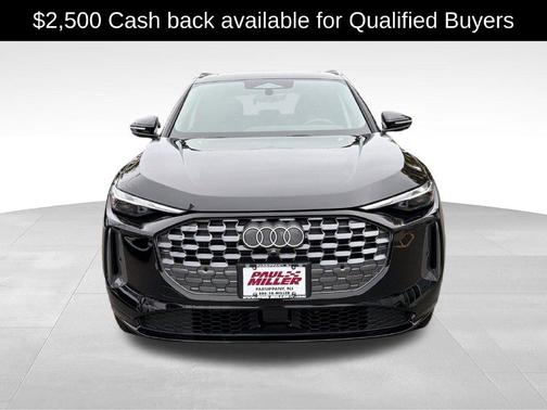 Mythos Black Metallic 2026 Audi Q5 2.0T Premium