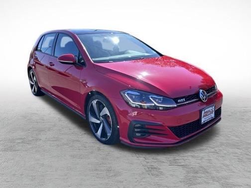 2018 Volkswagen Golf GTI 2.0T SE 4-Door