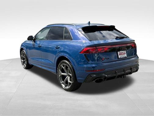 Ascari Blue Metallic 2026 Audi RS Q8 4.0T quattro