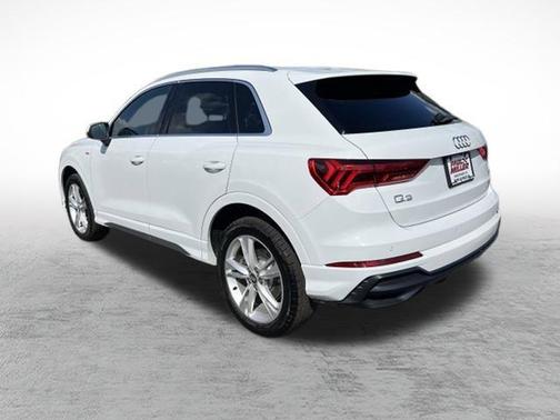 2020 Audi Q3 45 S line Premium Plus