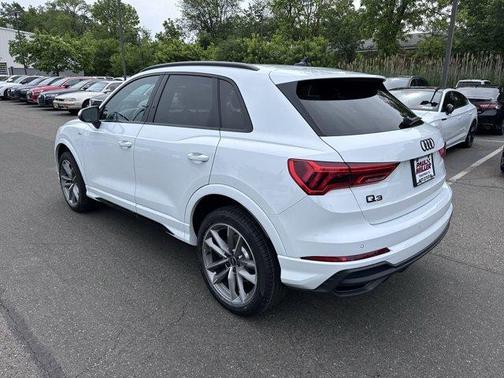 2023 Audi Q3 45 S line Premium
