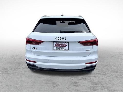 2023 Audi Q3 45 S line Premium