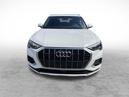 2022 Audi Q3 40 Premium